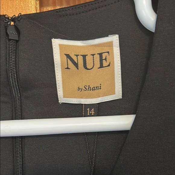 Nue by Shani Black Shaping Sheath Dress Size 14 NWT Sculpting Cocktail Dress - Picture 2 of 10